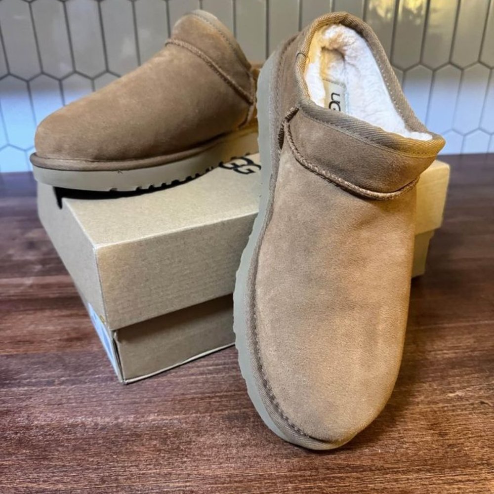 Ugg Classic Slipper